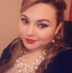 Meet your Posher, Yazmin